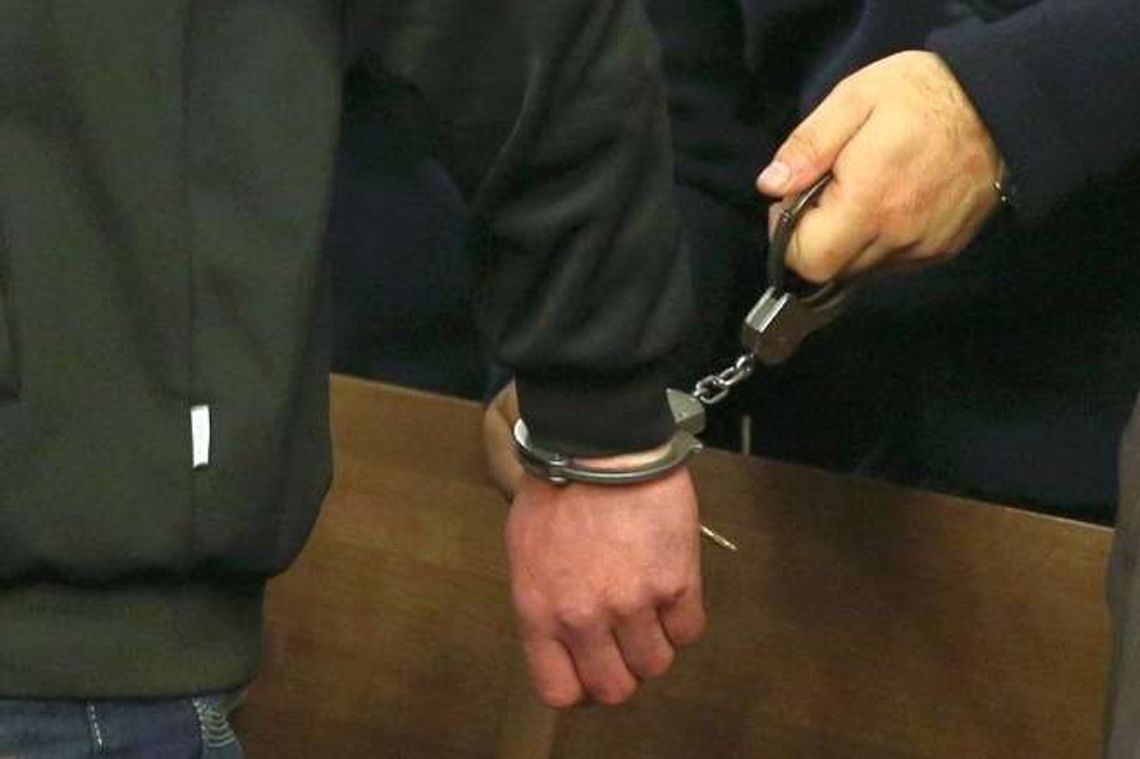 Dwa razy okradł staruszkę