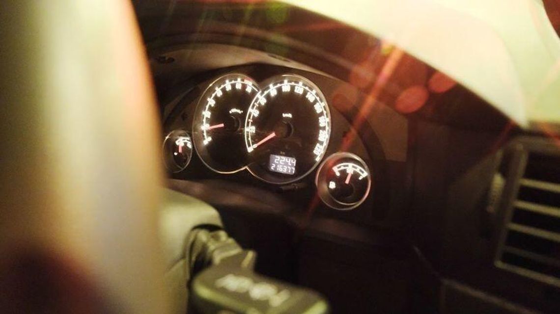 Dwa samochody z cofniętymi licznikami. Obaj tłumaczyli się błędami diagnostów Dwa samochody z cofniętymi licznikami. Obaj tłumaczyli się błędami diagnostów