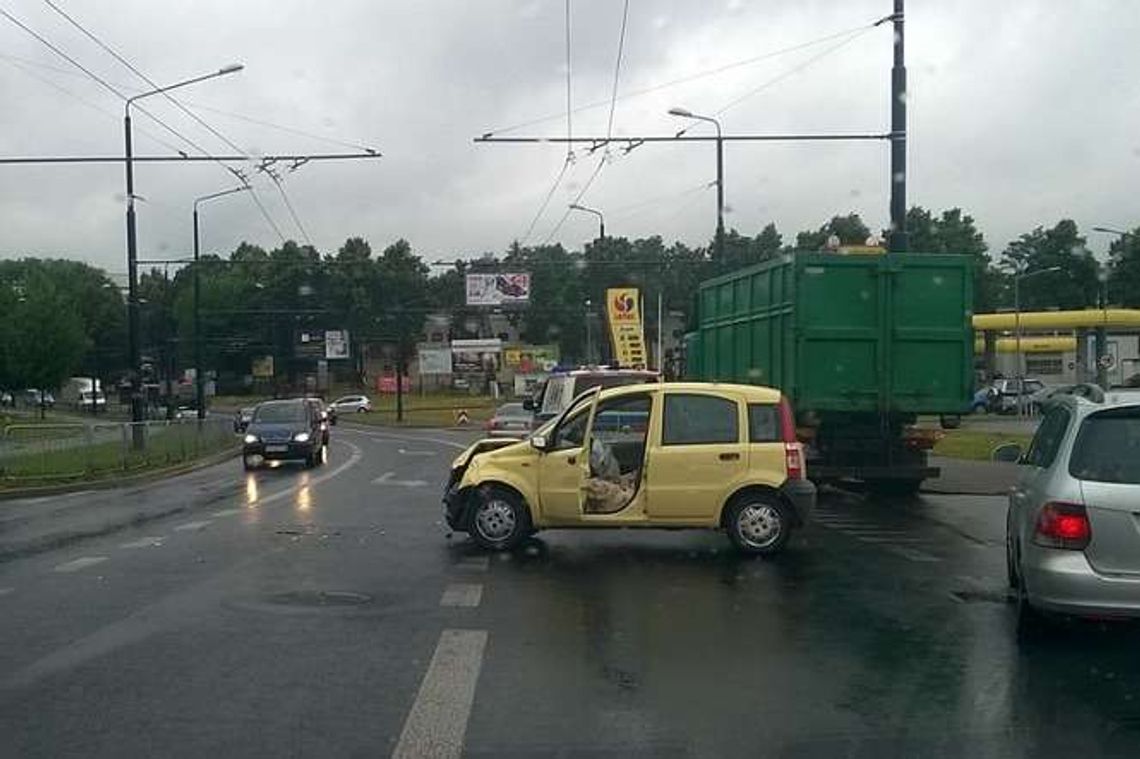Dwa samochody zderzyły się ul. Diamentowej w Lublinie