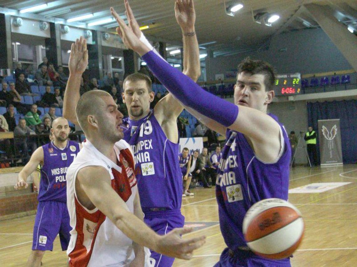 Dwa zwycięstwa i jedna porażka koszykarzy Novum w turnieju towarzyskim Dwa zwycięstwa i jedna porażka koszykarzy Novum w turnieju towarzyskim