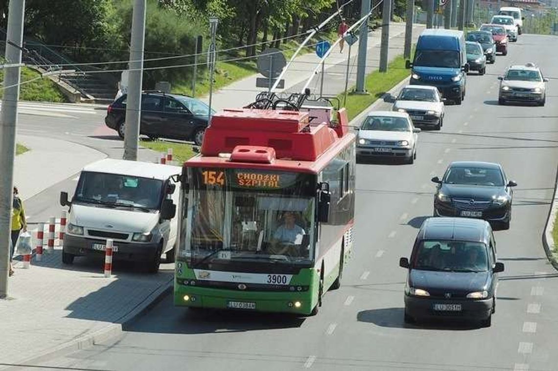 Dwie linie trolejbusowe wkrótce znikną z ul. Narutowicza i al. Piłsudskiego Dwie linie trolejbusowe wkrótce znikną z ul. Narutowicza i al. Piłsudskiego