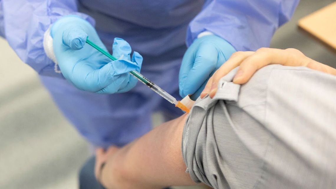 Dwie osoby wygrały dziś milion złotych za zaszczepienie się