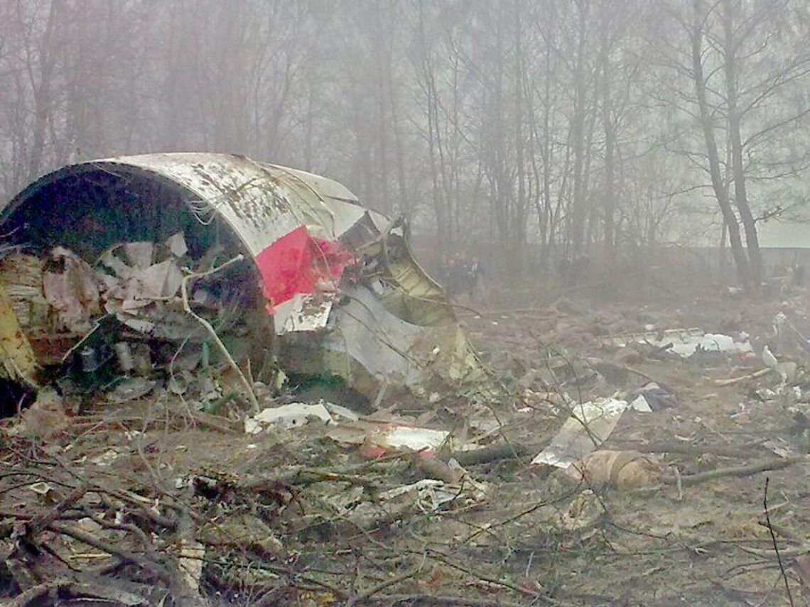 Dwie prawdy o Smoleńsku Dwie prawdy o Smoleńsku