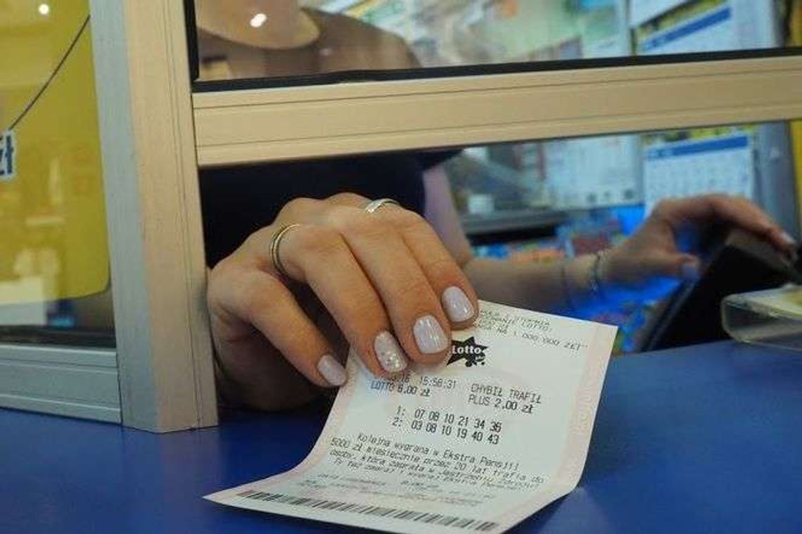 Dwie szóstki w Lotto i Lotto Plus. Gdzie padły wygrane? Dwie szóstki w Lotto i Lotto Plus. Gdzie padły wygrane?