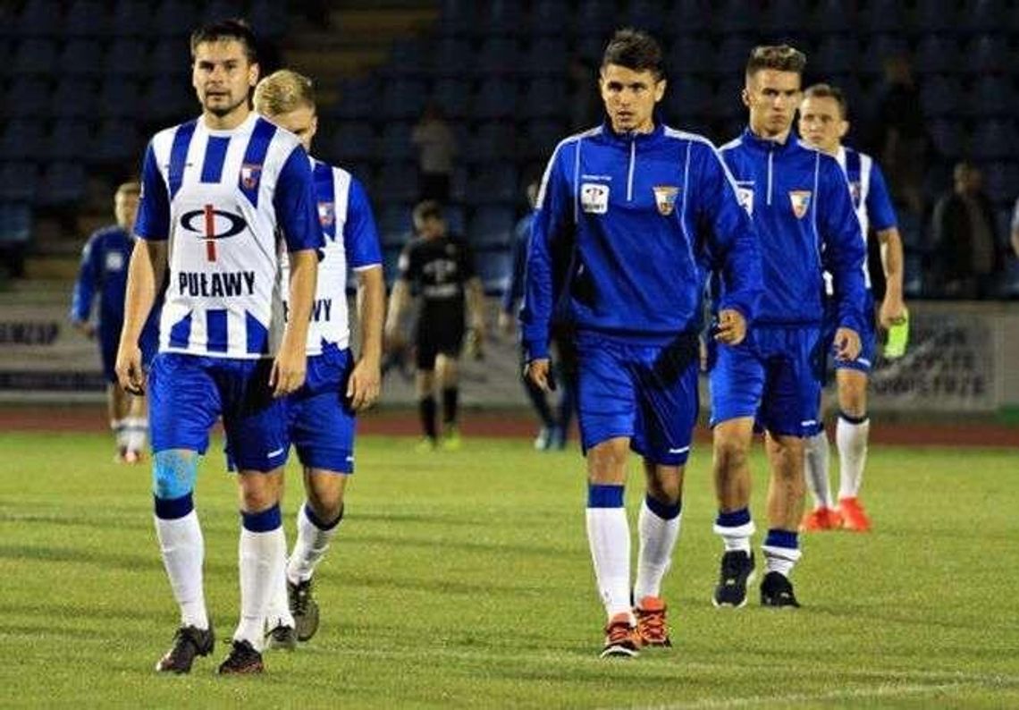 Dwóch piłkarzy odchodzi z Wisły Puławy Dwóch piłkarzy odchodzi z Wisły Puławy