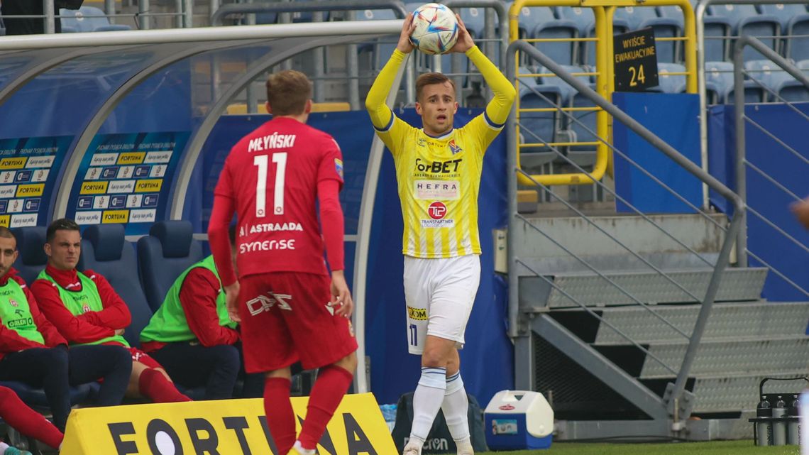 Dwóch ważnych piłkarzy Motoru z nowymi umowami