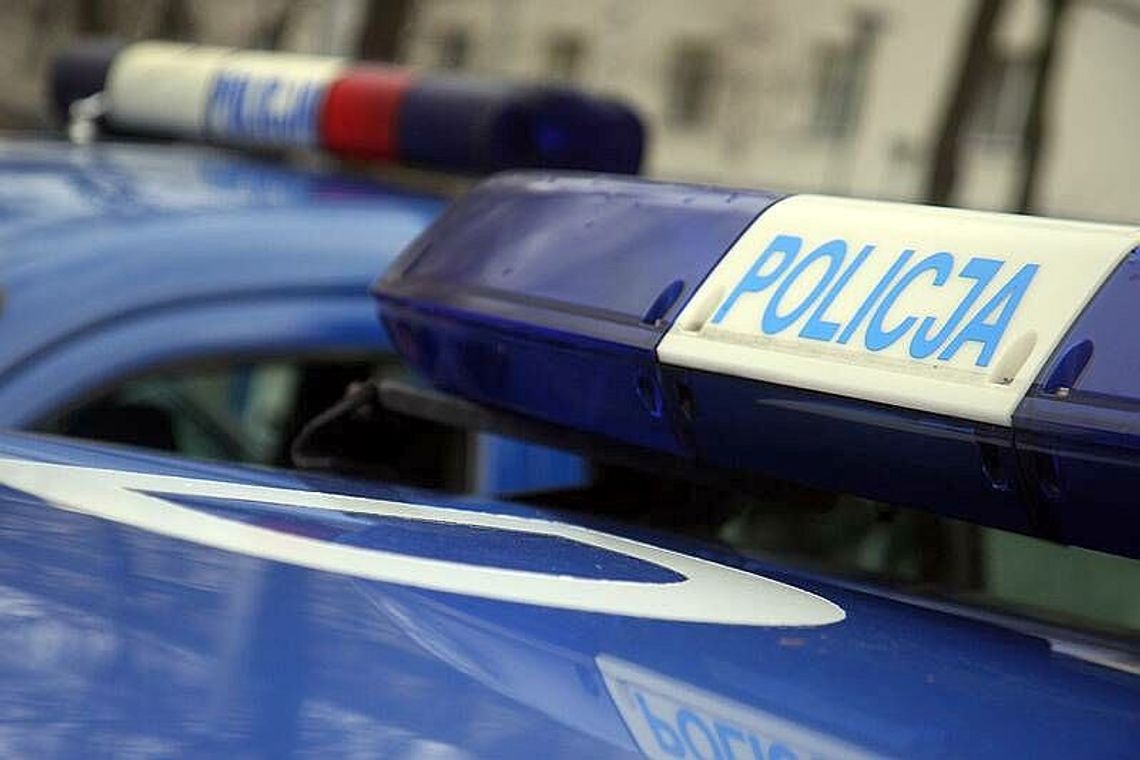 Dwójka nastolatków okradła aptekę Dwójka nastolatków okradła aptekę