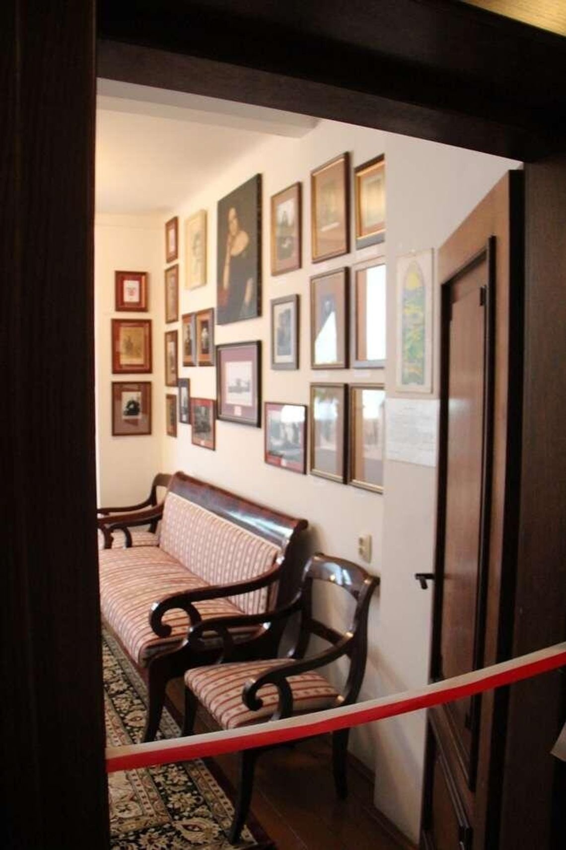 Dwór antopolski w Muzeum Kraszewskiego w Romanowie