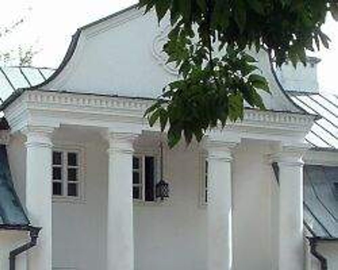 Dworek du Chateau (nr 20) - 32 głosy