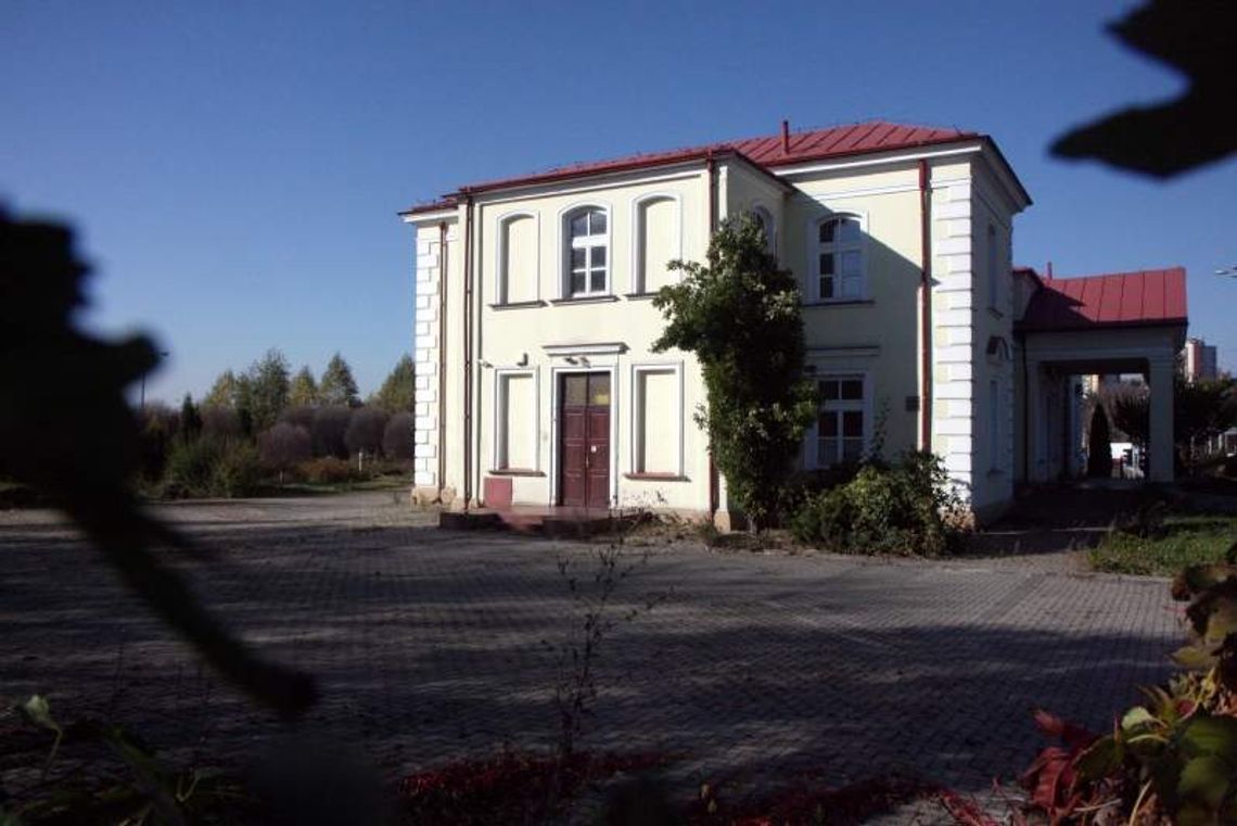 Dworek Grafa potaniał. Ogłosili nowy przetarg Dworek Grafa potaniał. Ogłosili nowy przetarg