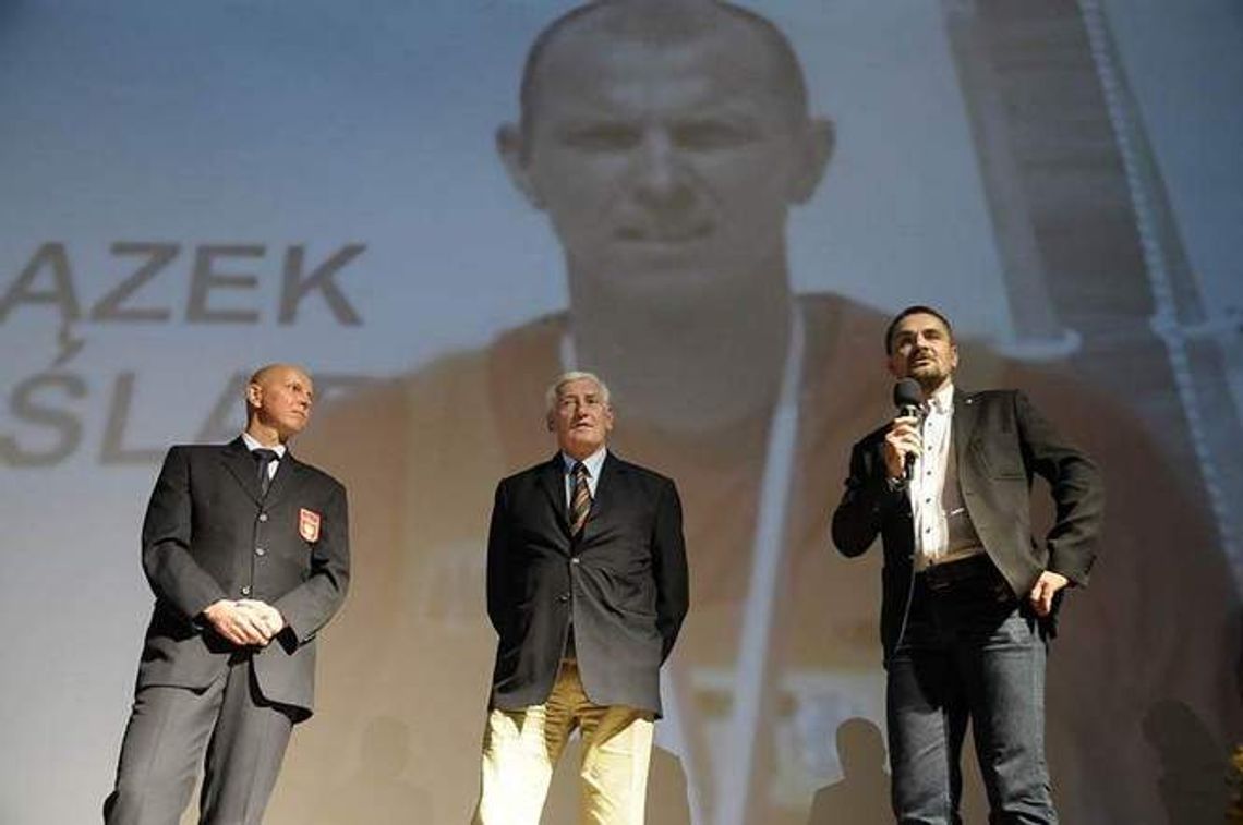 Dwukrotny złoty medalista olimpijski zakończył karierę (zdjęcia)