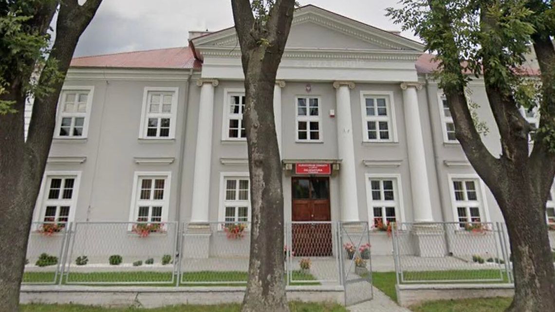 Dyrektor kuratorium poszukiwany. Nieźle płacą 