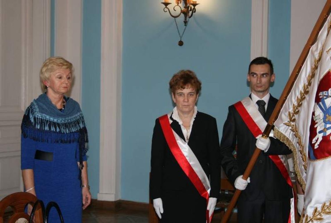 Dyrektor szkoły nową radną powiatową Dyrektor szkoły nową radną powiatową