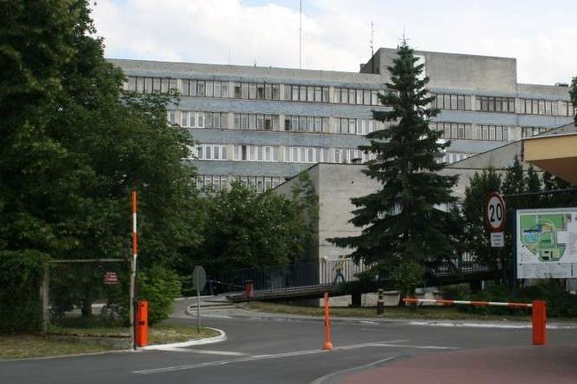 Dyrektor szpitala zwolnił pracowników. Teraz tłumaczy się w sądzie