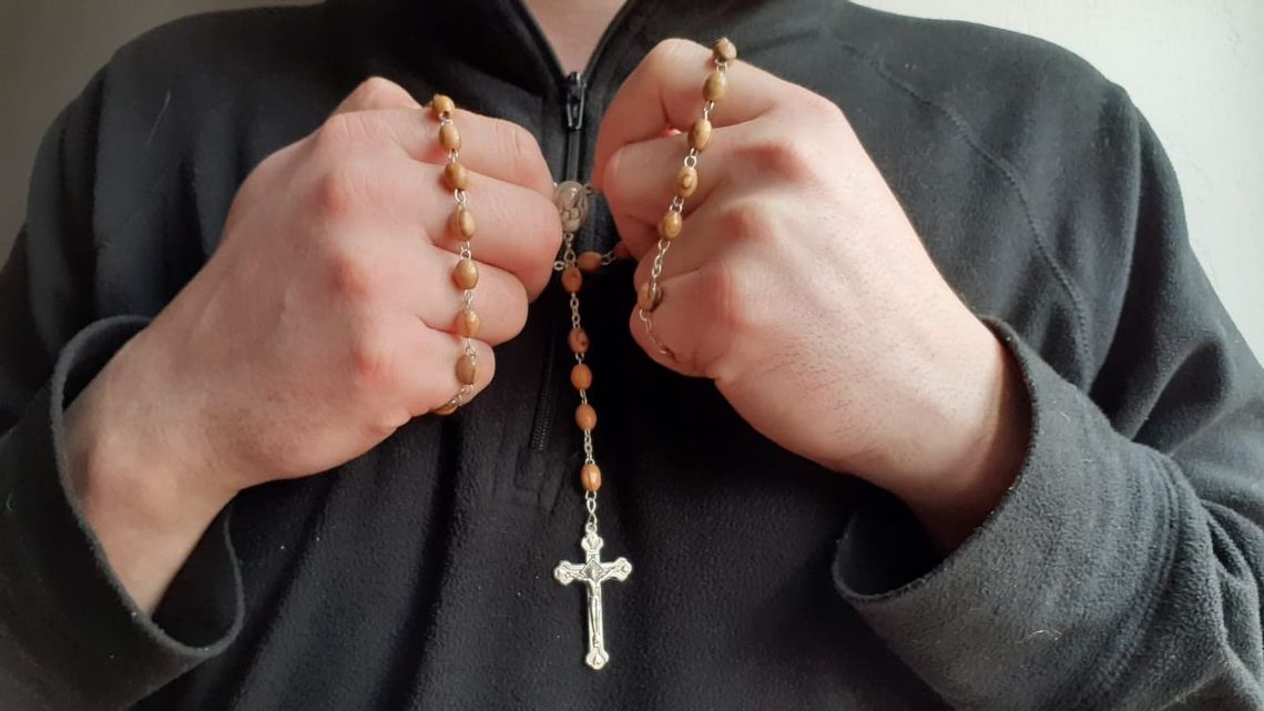 Dyspensa dla wiernych. Biskup siedlecki: Módlmy się w domu