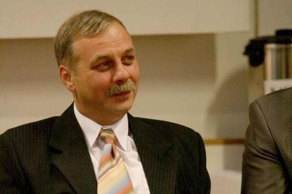 "Działałem w interesie społecznym, a nie dostałem żadnego wsparcia". Radny składa mandat