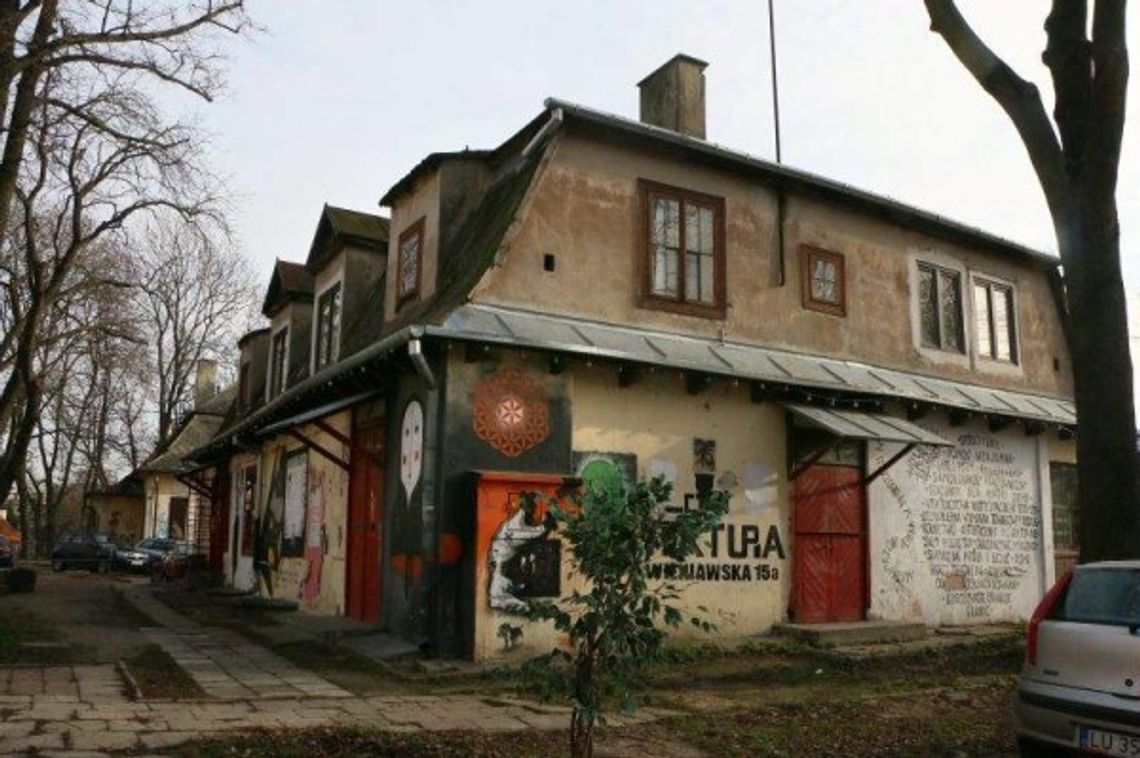 Działka, na której stoi klub Tektura sprzedana za 11,7 mln zł Działka, na której stoi klub Tektura sprzedana za 11,7 mln zł