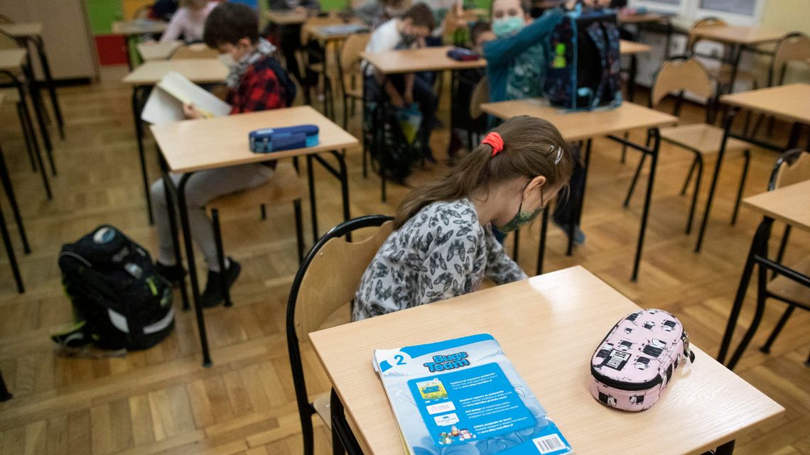 Dzieci w szkołach. Nauczyciele odradzają wielki powrót już 4 maja