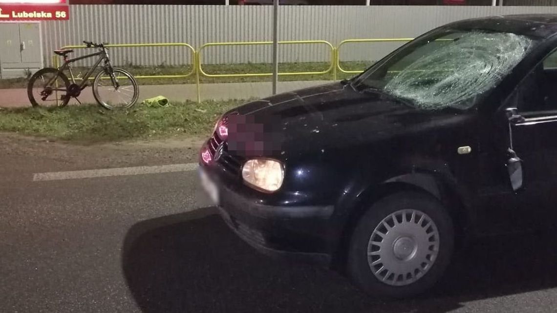 Dziecko wjechało rowerem na pasy. Wpadło pod samochód