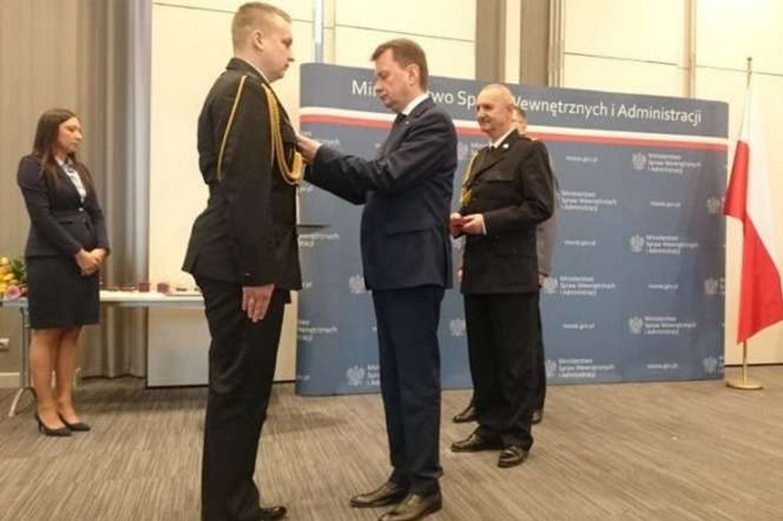 Dzielny strażak z Zamościa z Krzyżem Zasługi Dzielny strażak z Zamościa z Krzyżem Zasługi