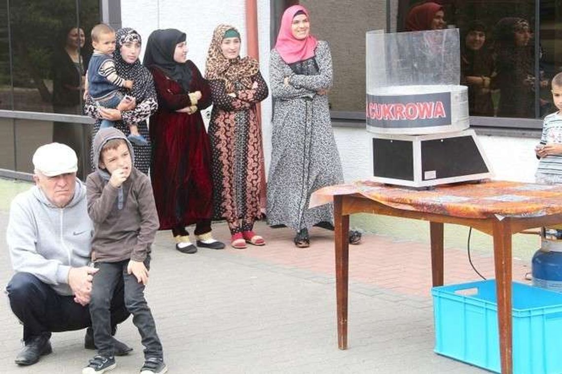 Dzień otwarty w ośrodku dla cudzoziemców pod Białą Podlaską. Kim są imigranci?