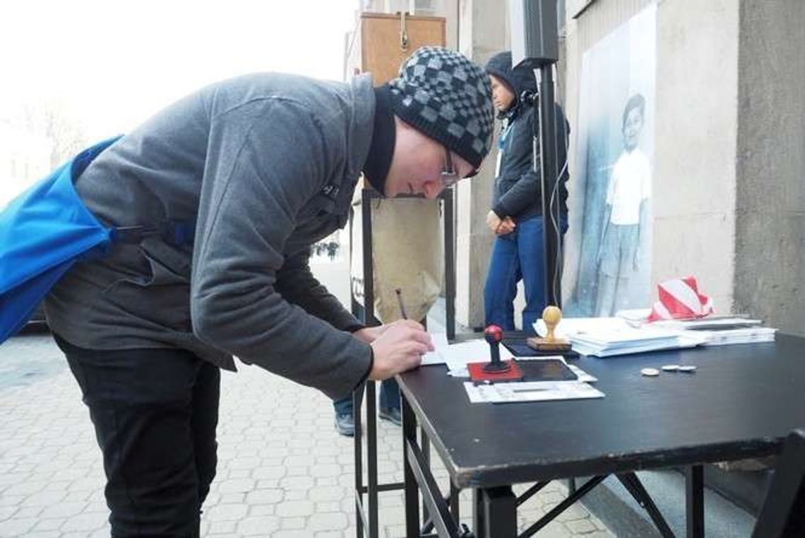 Dzień Pamięci o Holokauście: Henio Żytomirski dostał listy Dzień Pamięci o Holokauście: Henio Żytomirski dostał listy