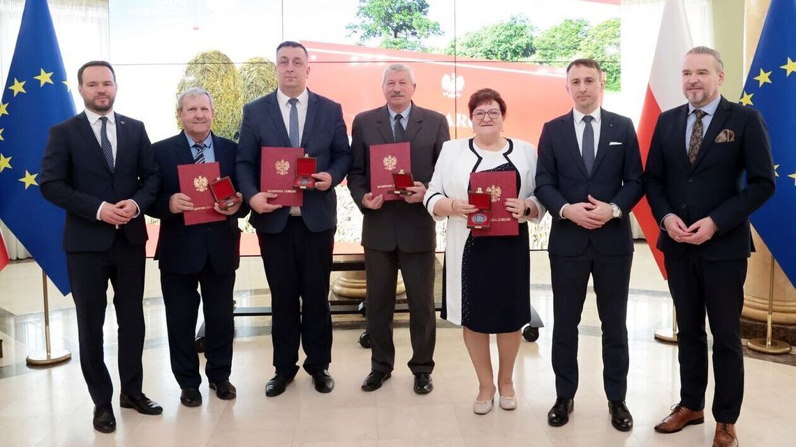 Dzień Sołtysa. Dyplomy dla sołtysów, nagrody dla sołectw Dzień Sołtysa. Dyplomy dla sołtysów, nagrody dla sołectw