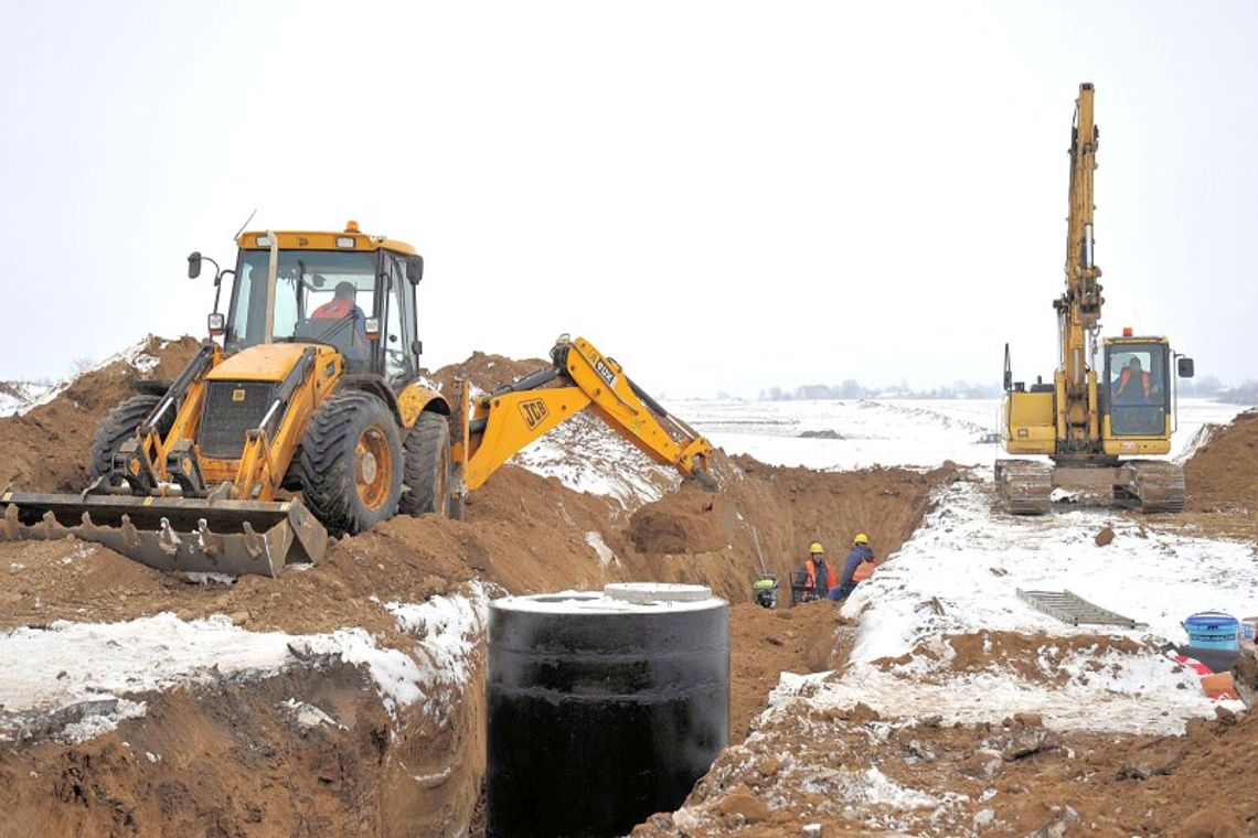 Dziennik budowy S17: Biją pale mimo mrozu