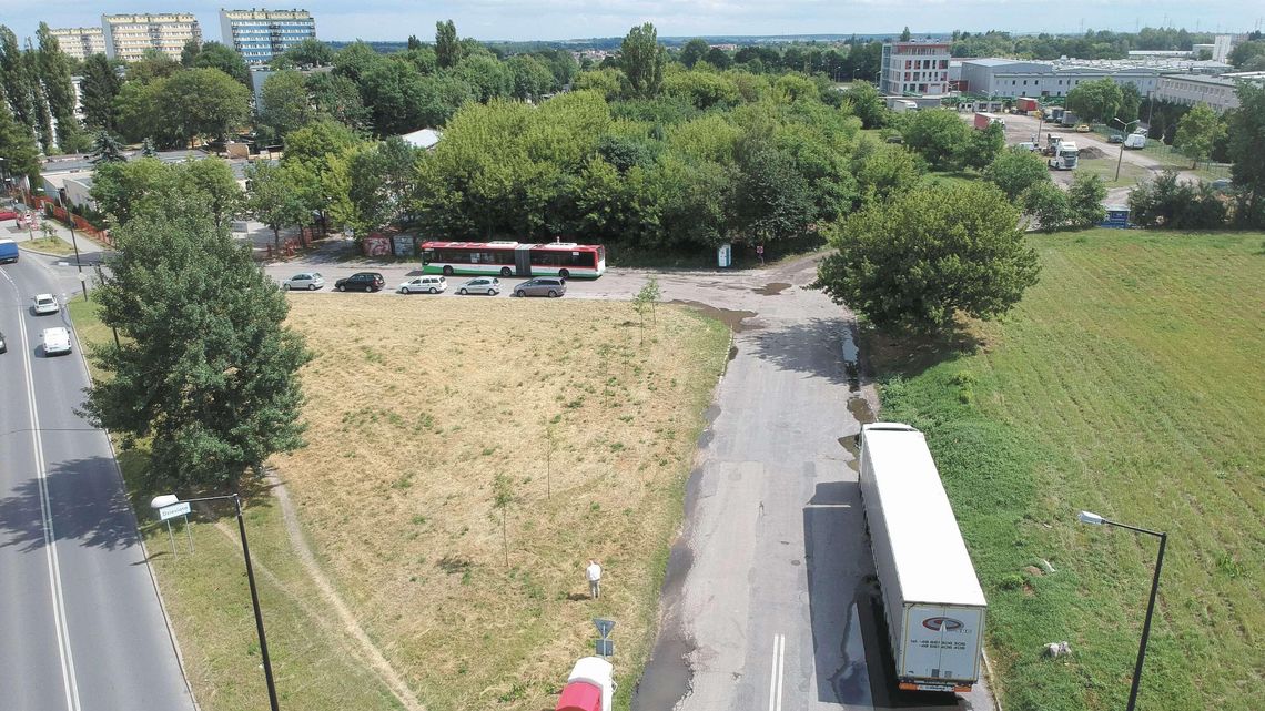 Dziesiąta: Mieszkańcy nie chcą nowej drogi. O pomoc proszą prokuraturę Dziesiąta: Mieszkańcy nie chcą nowej drogi. O pomoc proszą prokuraturę
