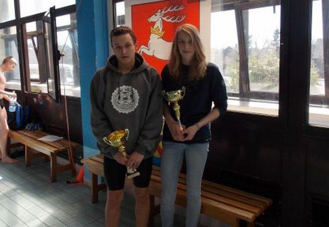 Dziewięć medali klubów z Lublina na mistrzostwach Polski juniorów 14-letnich w pływaniu