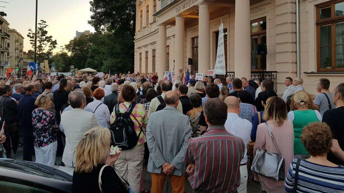 Dziś manifestacja KOD w Lublinie. Żądają dymisji ministra Ziobry Dziś manifestacja KOD w Lublinie. Żądają dymisji ministra Ziobry