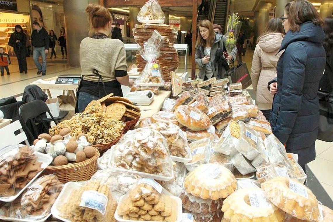 Dziś zaczyna sie kiermasz w Galerii Olimp Dziś zaczyna sie kiermasz w Galerii Olimp