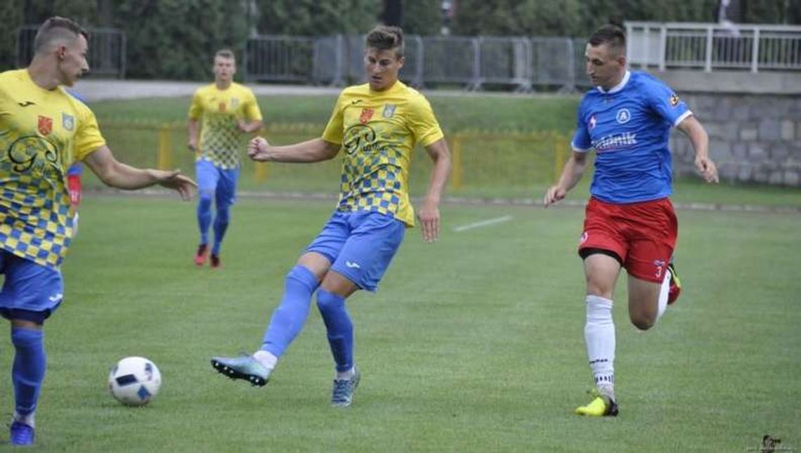 Dzisiaj grają III i IV liga, startują też dwie okręgówki