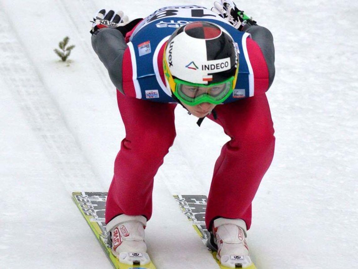 Dzisiaj i jutro zostaną rozegrane loty w Obersdorfie. Na starcie polscy juniorzy