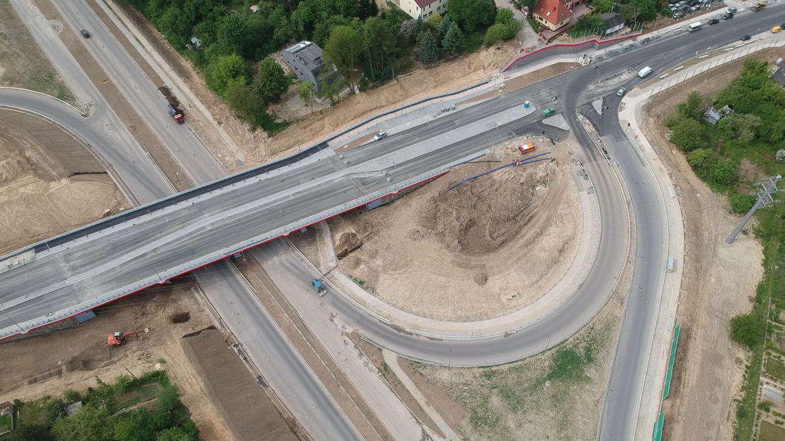 Dzisiaj otworzą nowy wiadukt w Lublinie. Zobacz zdjęcia i wideo z drona