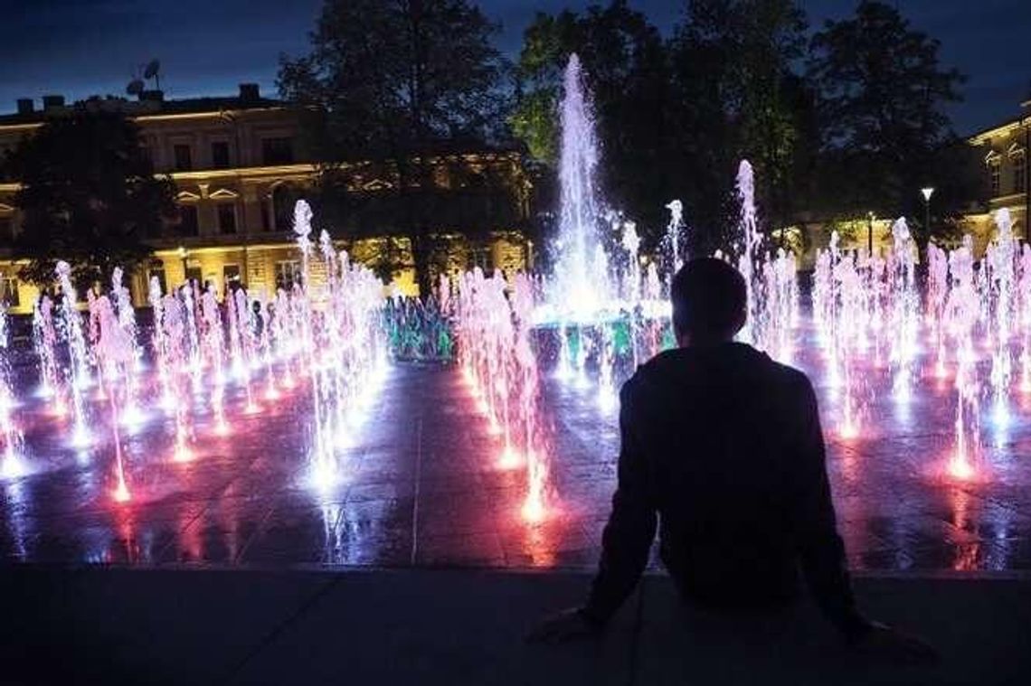 Dzisiaj pierwszy pokaz fontanny na placu Litewskim
