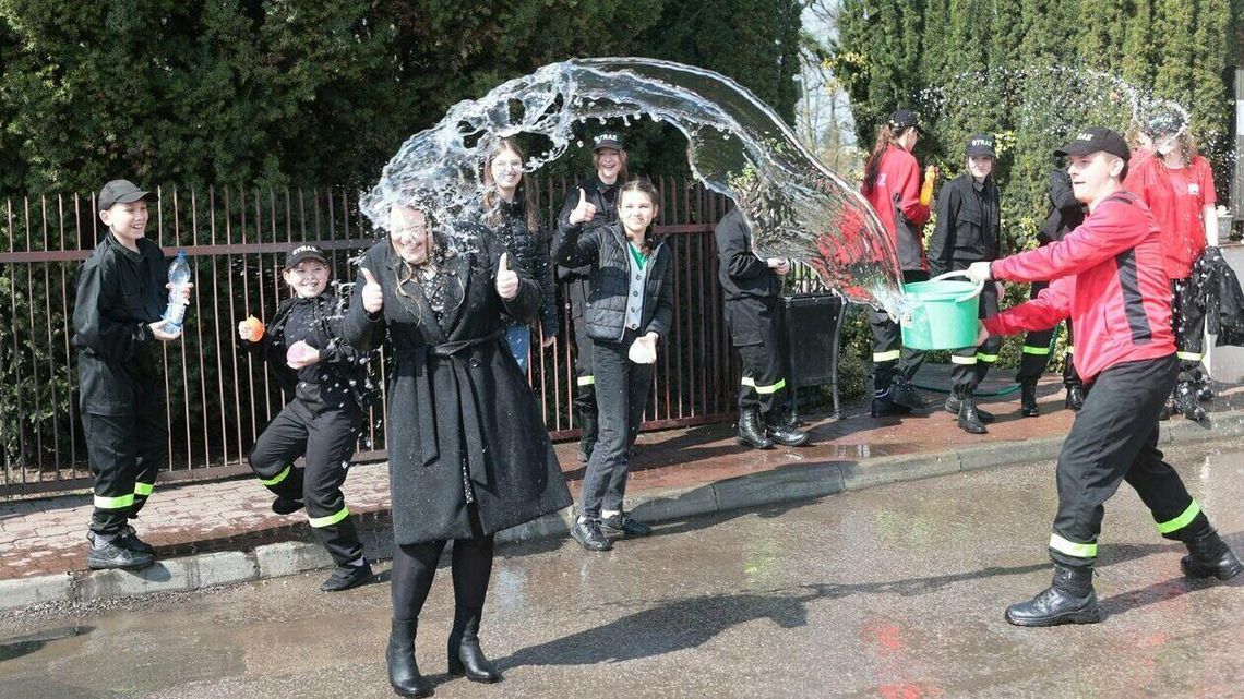 Dzisiaj śmigus-dyngus. Można się lać, byle z umiarem Dzisiaj śmigus-dyngus. Można się lać, byle z umiarem
