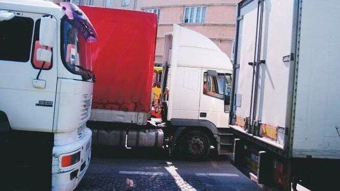 Dzisiaj wielki protest przewoźników. 200 tirów ma zablokować Warszawę