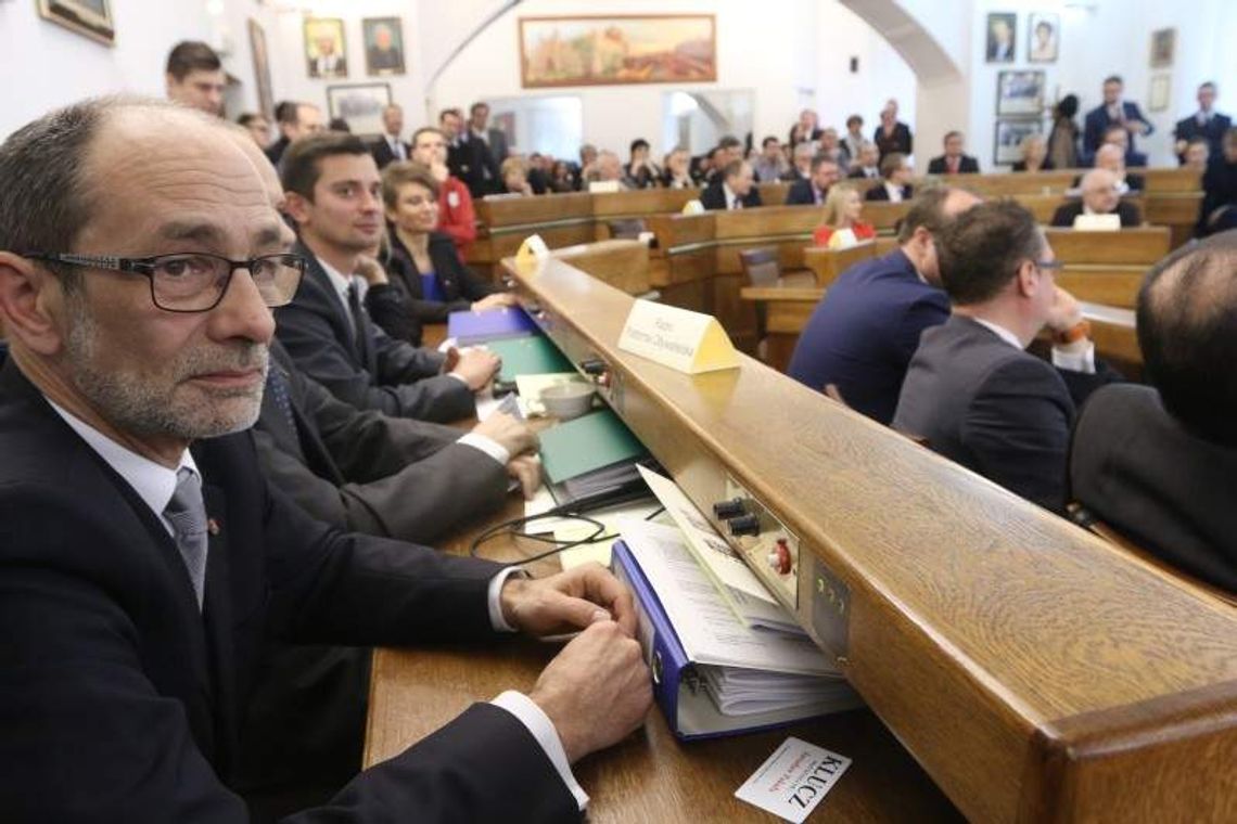 Dzisiejsza sesja Rady Miasta Lublin w internecie. Link do transmisji