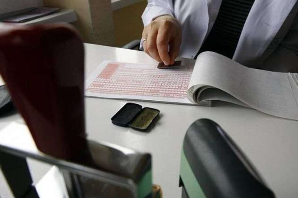 E-zwolnienie zamiast L-4. Szykuje się rewolucja. Lepsza kontrola pracowników