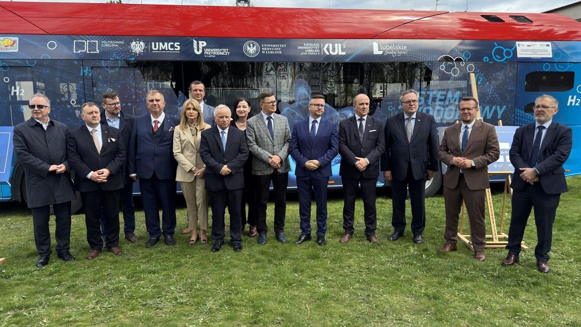 EDUBUS ruszył w trasę. Lubelskie uczelnie razem promują naukę EDUBUS ruszył w trasę. Lubelskie uczelnie razem promują naukę