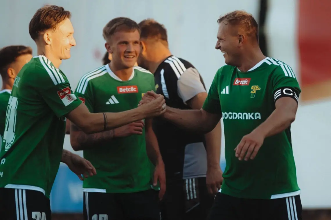 Efektowna wygrana Górnika, wysoka porażka Avii. Wyniki i tabela Betclic II Ligi po 4. kolejce Efektowna wygrana Górnika, wysoka porażka Avii. Wyniki i tabela Betclic II Ligi po 4. kolejce