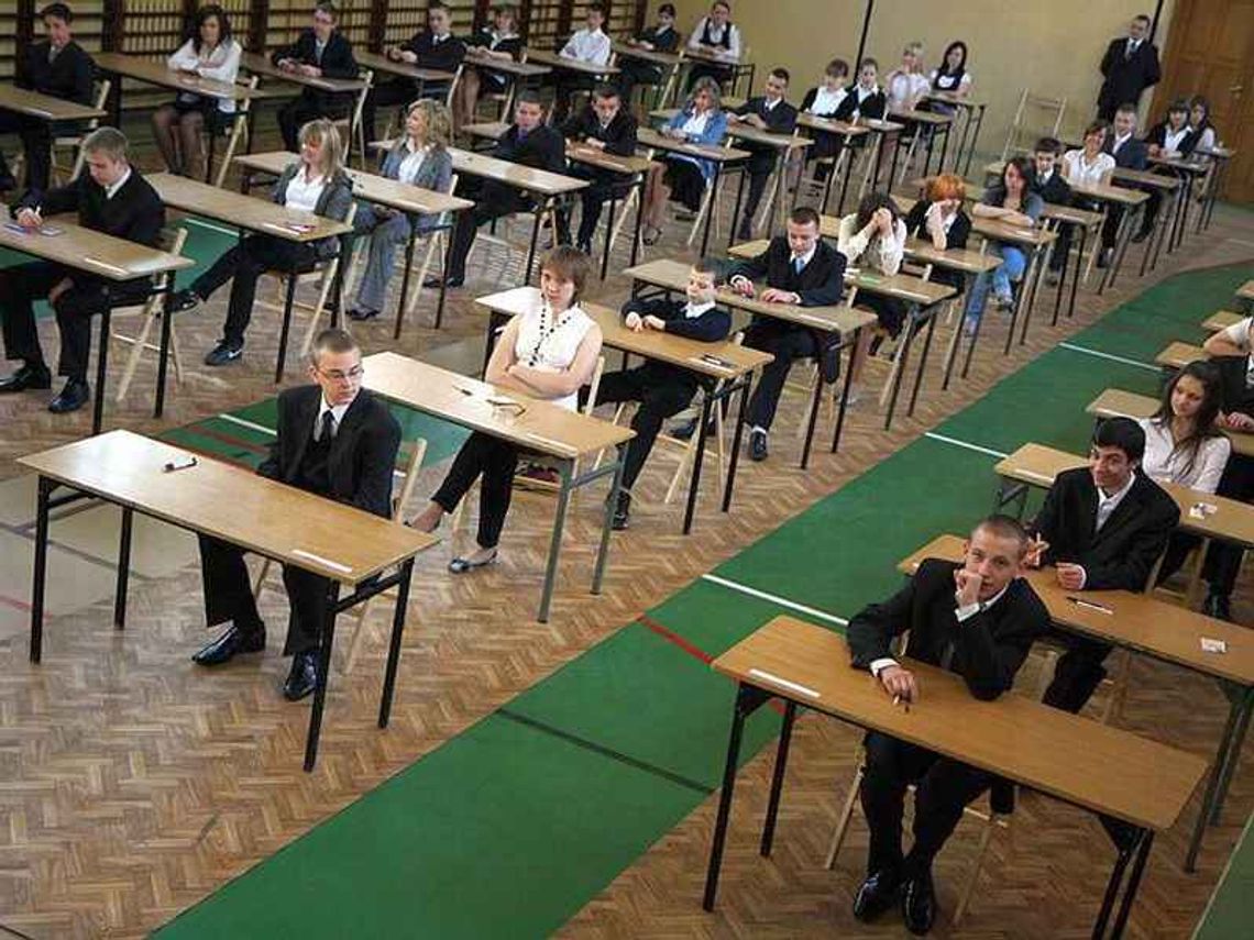 Egzamin gimnazjalny 2011 matematyczno przyrodniczy ODPOWIEDZI