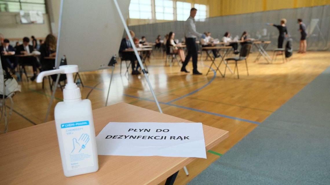 Egzamin ósmoklasisty 2020. Mamy arkusze z matematyki, niedługo odpowiedzi