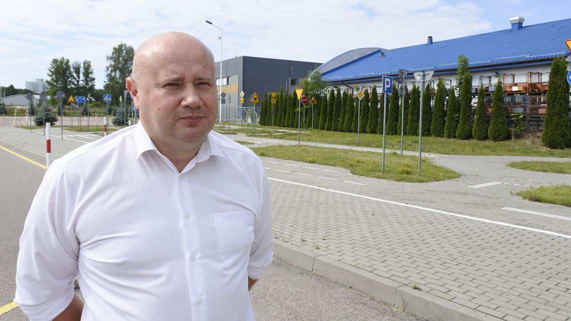 Egzaminatorzy się "pochorowali". Nikt nie zdaje na prawo jazdy Egzaminatorzy się "pochorowali". Nikt nie zdaje na prawo jazdy