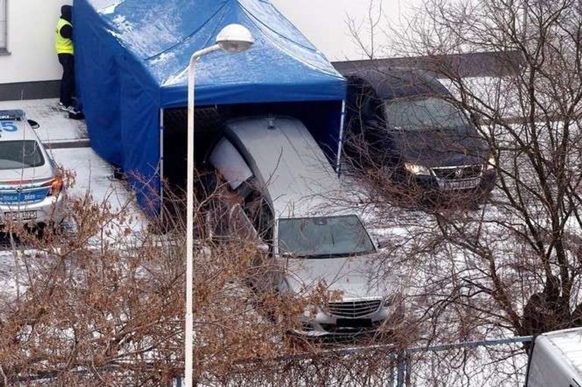 Ekshumacja kolejnej ofiary katastrofy smoleńskiej Ekshumacja kolejnej ofiary katastrofy smoleńskiej