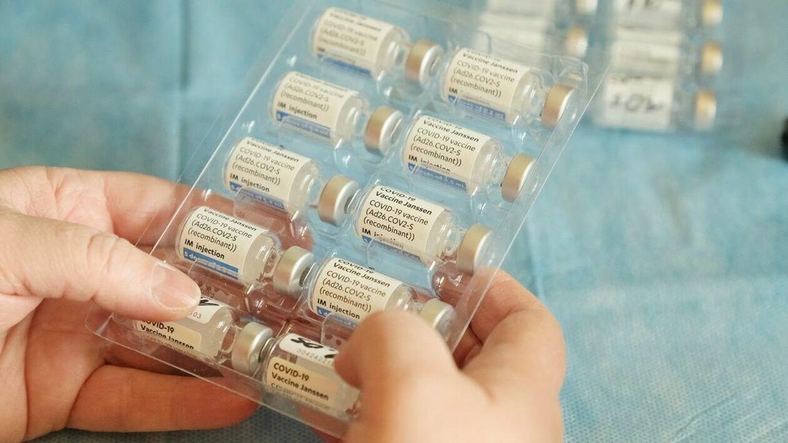 Ekspert: Jesteśmy w połowie drogi do odporności populacyjnej na COVID-19 Ekspert: Jesteśmy w połowie drogi do odporności populacyjnej na COVID-19