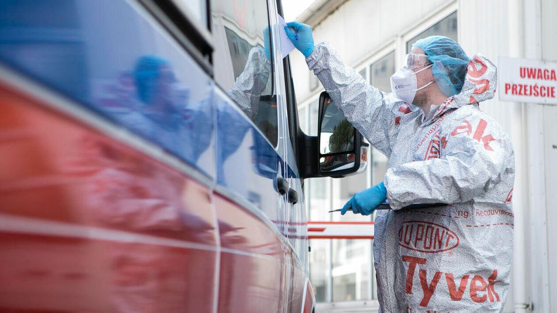 Ekspert: W ciągu kilku lat mogą nasilić się ponowne zakażenia SARS-CoV-2