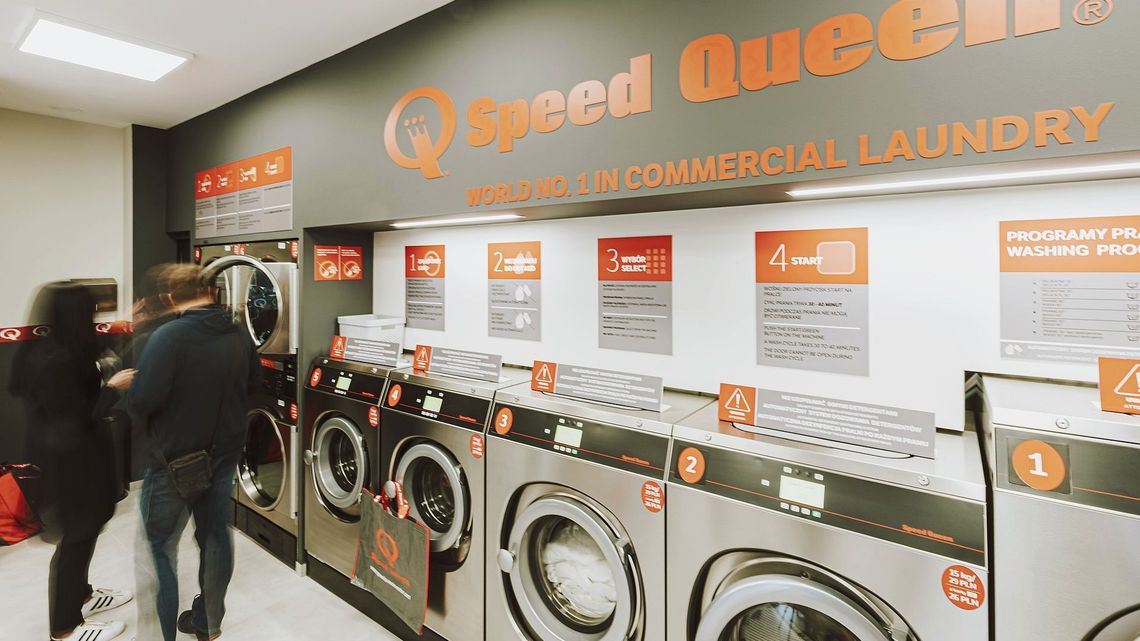 Ekspresowe pralnie samoobsługowe coraz popularniejsze. Speed Queen już w Lublinie [ceny]