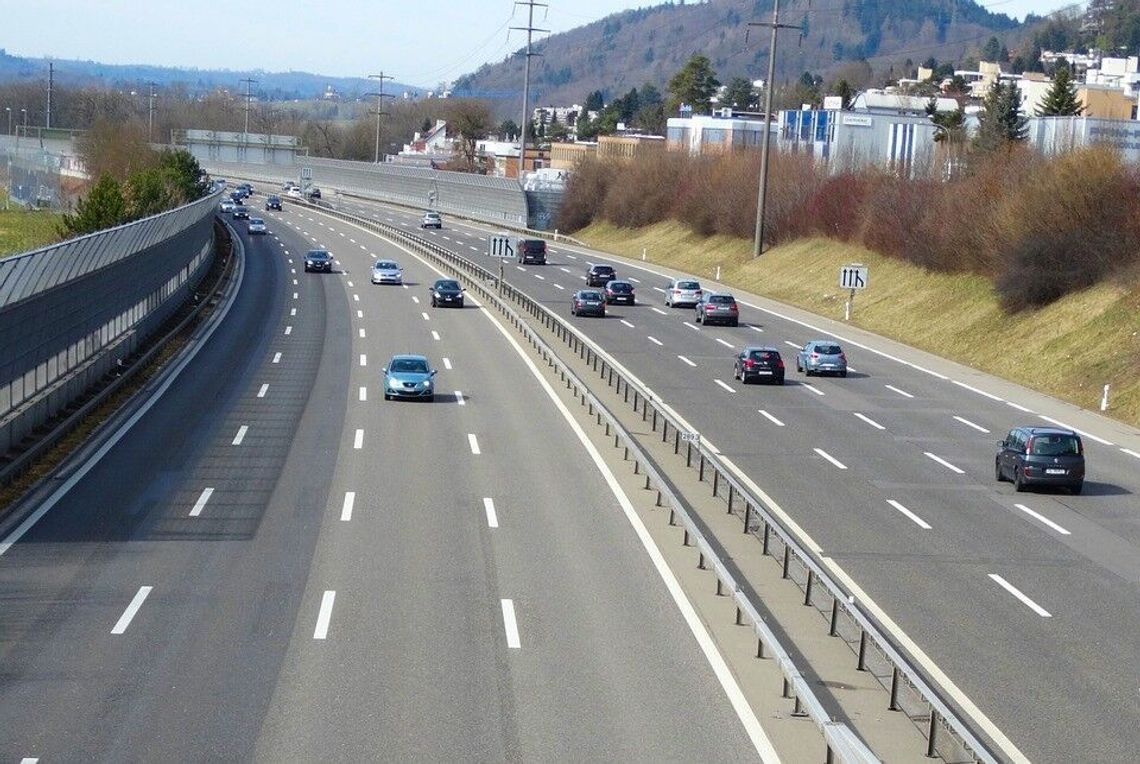 Ekspresówką zygzakiem... na rowerze Ekspresówką zygzakiem... na rowerze